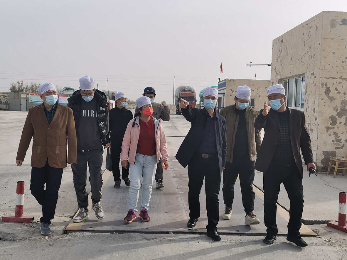 李林、樊治强一行到省3044am永利集团基地督导调研安全生产、棉花储备工作